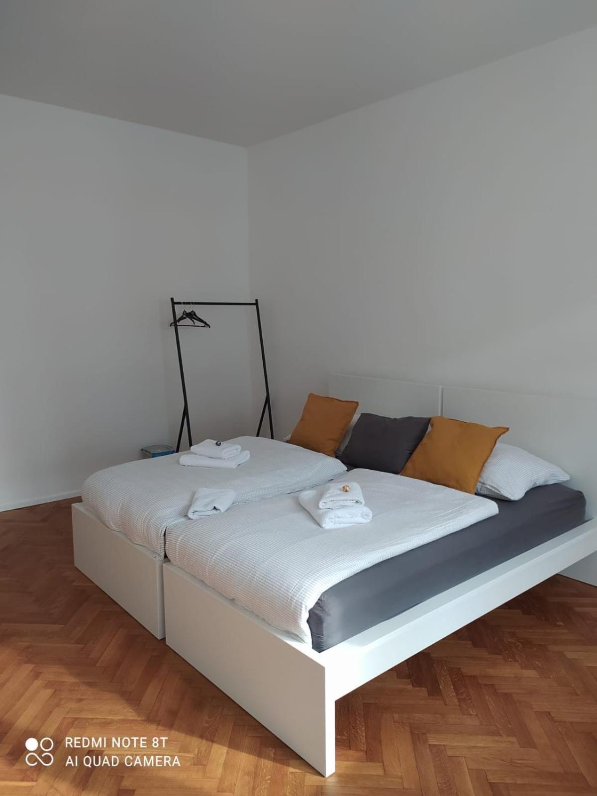 Soukromy Pokoj V Tripokojovem Byte - Private Room In Three Room Flat Brno Eksteriør billede